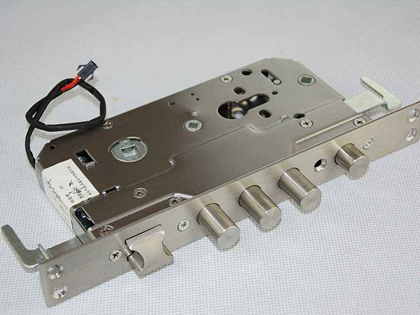 威远24小时上门开锁公司