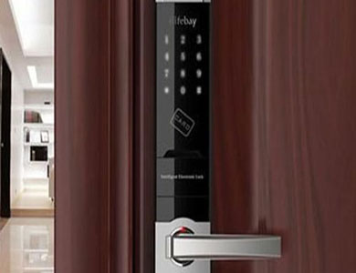 威远24小时上门开锁公司