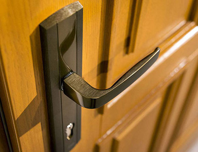 威远24小时上门开锁公司